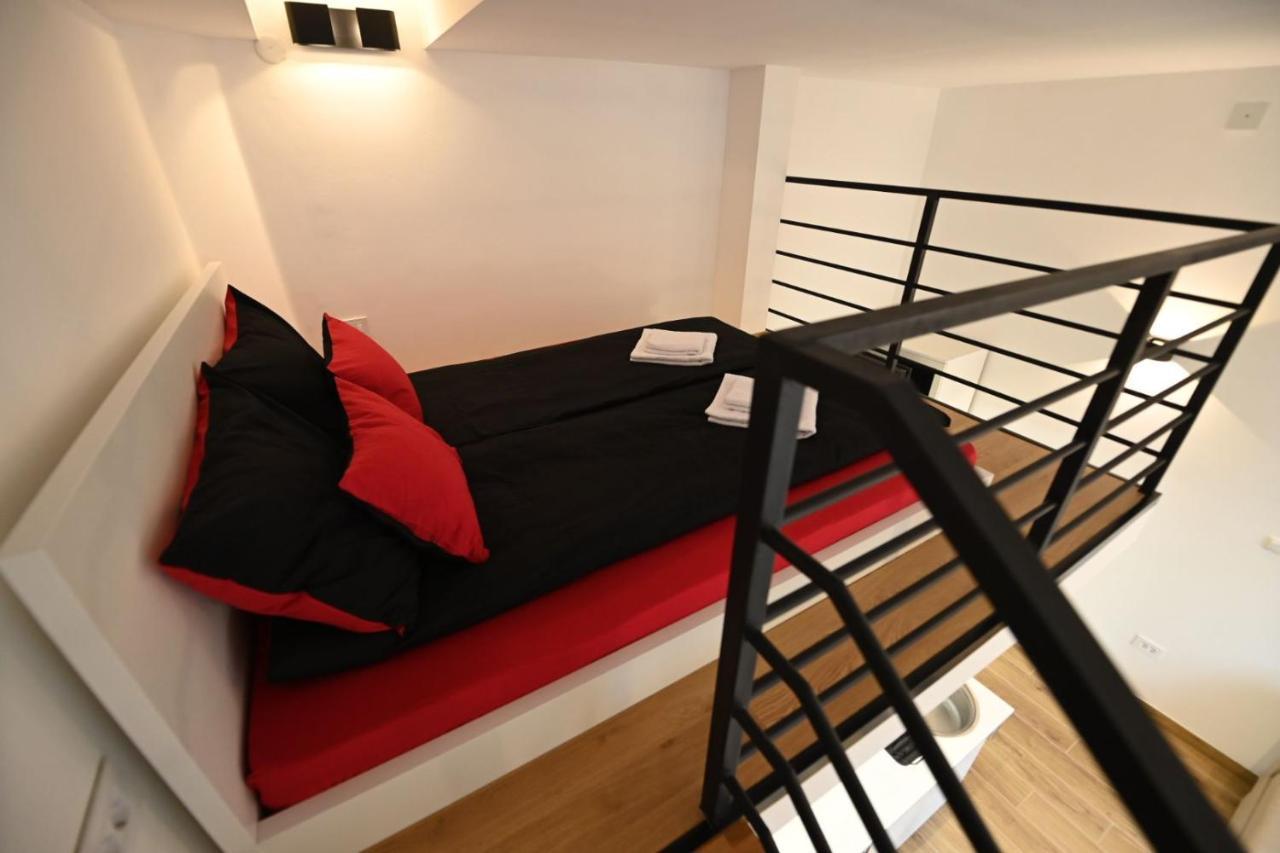 Bel Galleries Sajmiste Room photo
